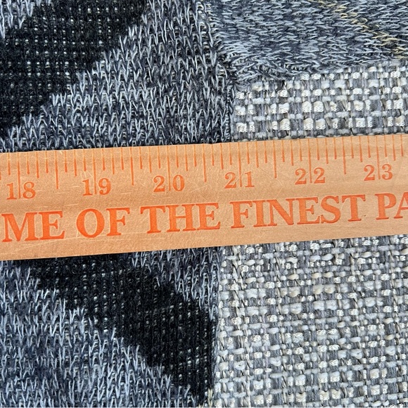 London Fog Unisex Vintage Sweater Gray Geometric Size Medium Wool blend - Picture 4 of 8